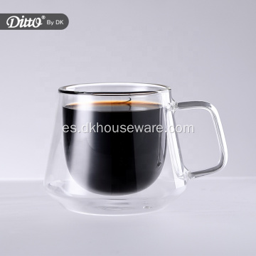 Taza de café de vidrio de doble pared con asa